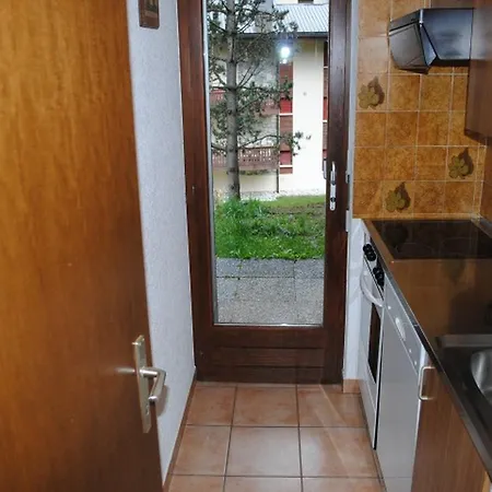 Armina Apartment *